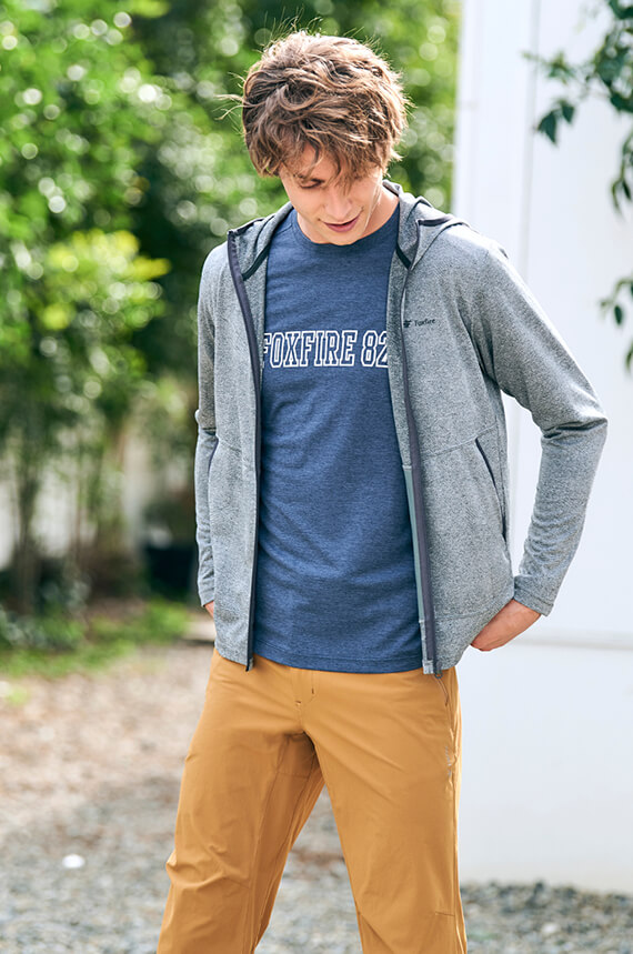 <フォックスファイヤー>紳士:フルジップパーカ、クルーネックTシャツ、ストレッチパンツ